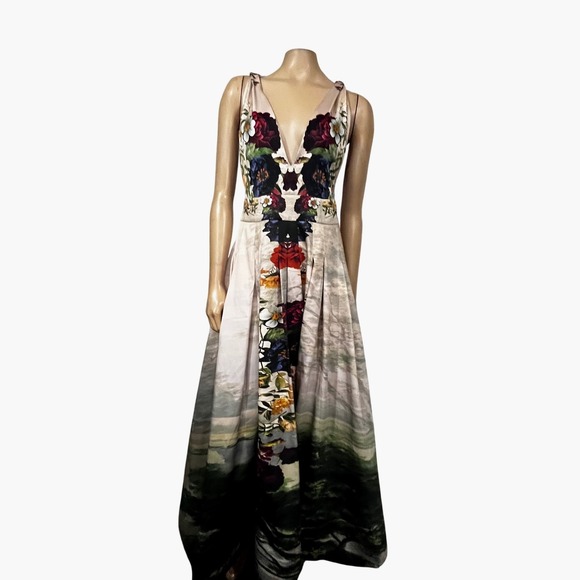 Alice + Olivia Dresses & Skirts - Alice + Olivia Forbidden Forest Floral Satin Maxi Gown Dress | Size 14